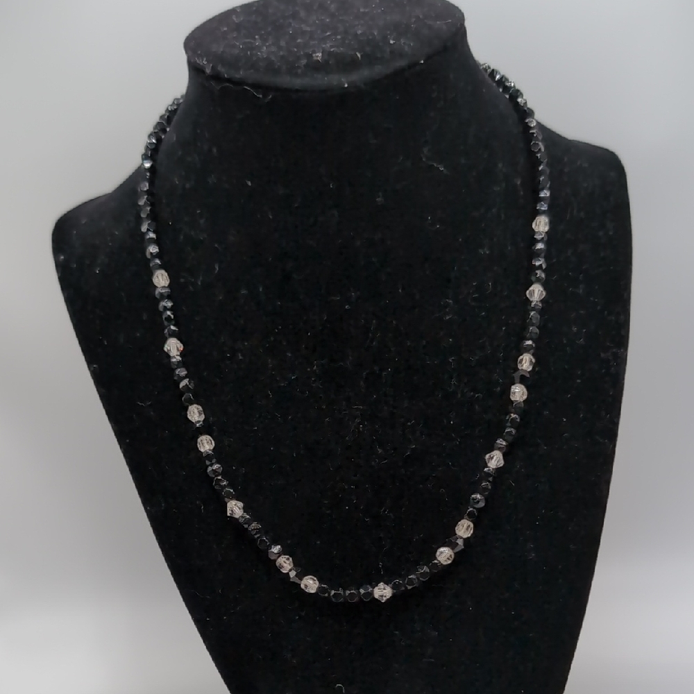 Elegant Black and Silver Beaded Necklace